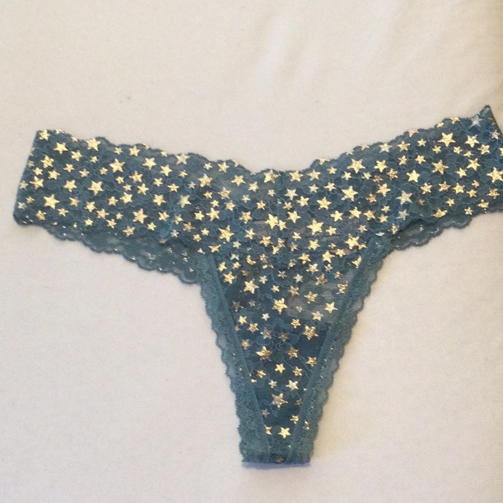 VS Lace Star Thong